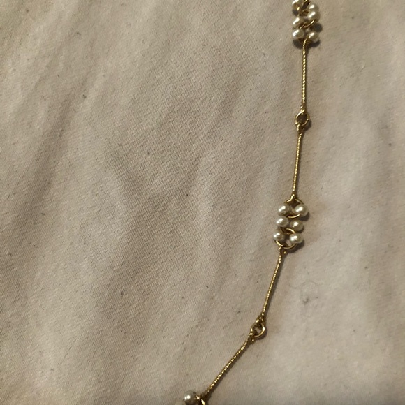 Gold Choker with Clusters of Pearl-looking Little White Beads - Picture 4 of 6